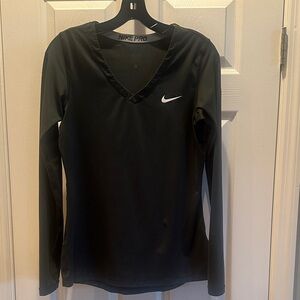 Nike Women's graphite grey  V-Neck Long Sleeve Tee